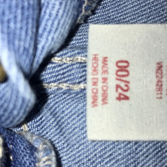 Shorts - Picture 3 of 3